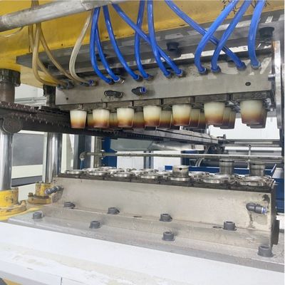 دستگاه فنجان پلاستیکی یکبار مصرفی کنترل شده توسط PLC با ظرفیت وزن 7000 کیلوگرم