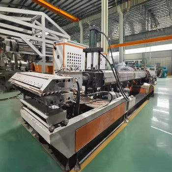 ماشین اکستروژن پلاستیکی خنک شده با آب برای حداکثر تولید 33 1 طول پیچ